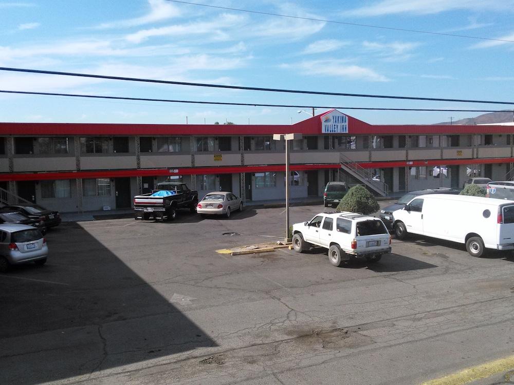 Yakima Valley Inn Exteriér fotografie